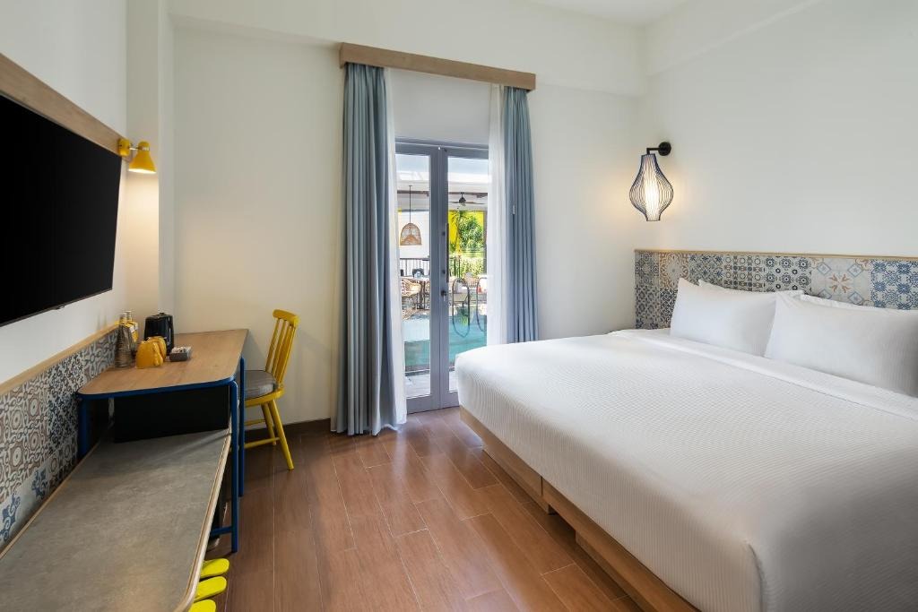 هتل کمپی لجین بالی